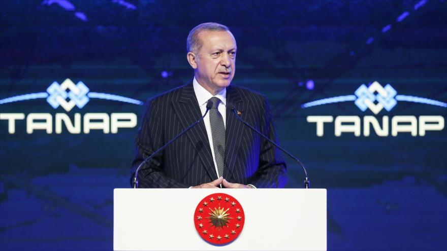 El presidente de Turquía, Recep Tayyip Erdogan, en una rueda de prensa en la ciudad turca de Eskisehi, 12 de junio de 2018. 