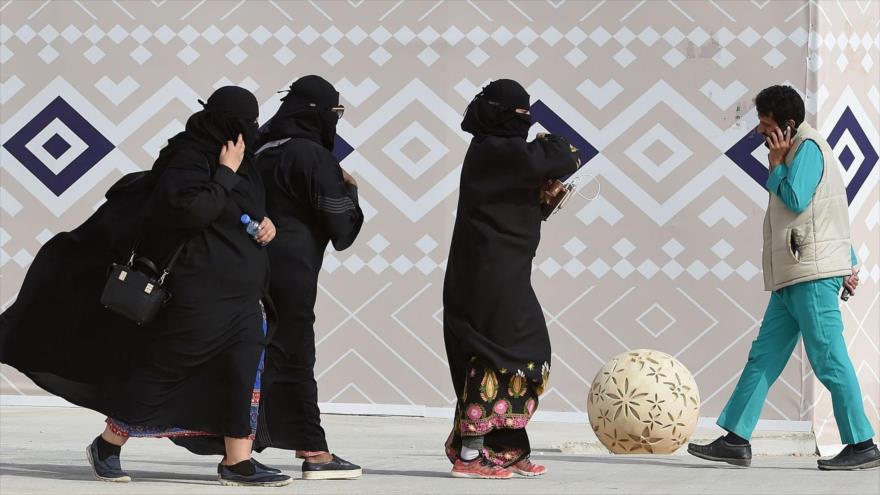 Arabia Saudí detiene a otras dos defensoras de derechos de la mujer | HISPANTV