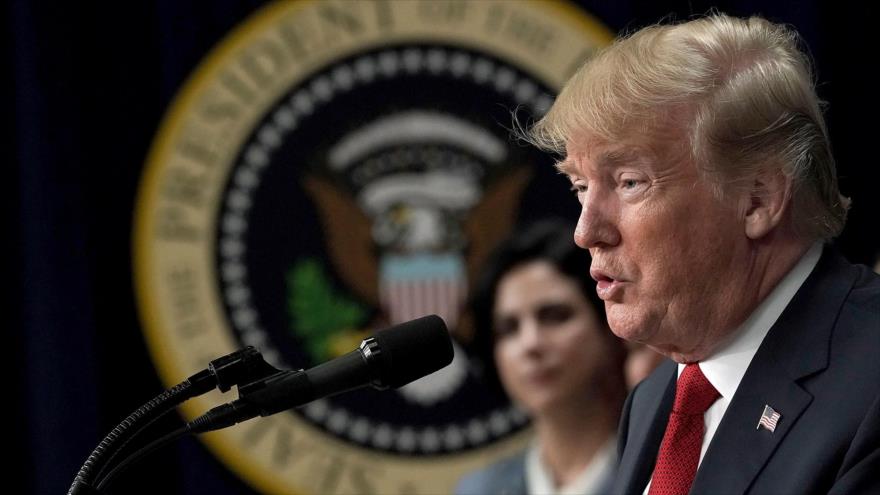 El presidente de EE.UU., Donald Trump, habla durante un evento en la Oficina Ejecutiva de Eisenhower en Washington, 22 de junio de 2018.