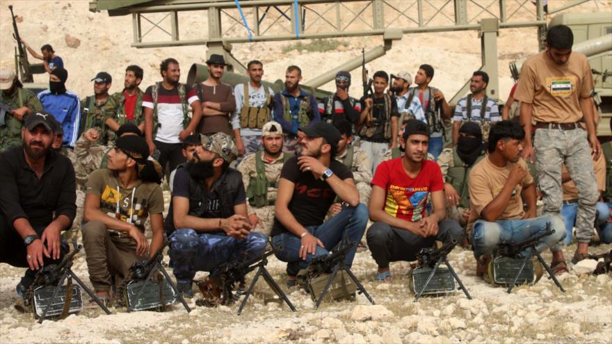 Otros 450 rebeldes se rinden ante Ejército sirio en sureña Daraa