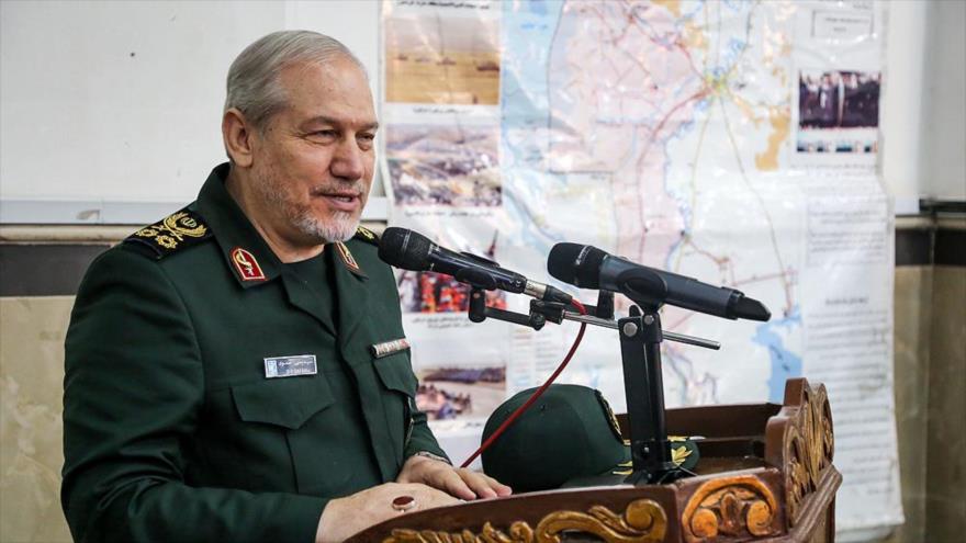 El asesor del Líder de la Revolución Islámica de Irán para Asuntos Militares, el general de división Yahya Rahim Safavi. 