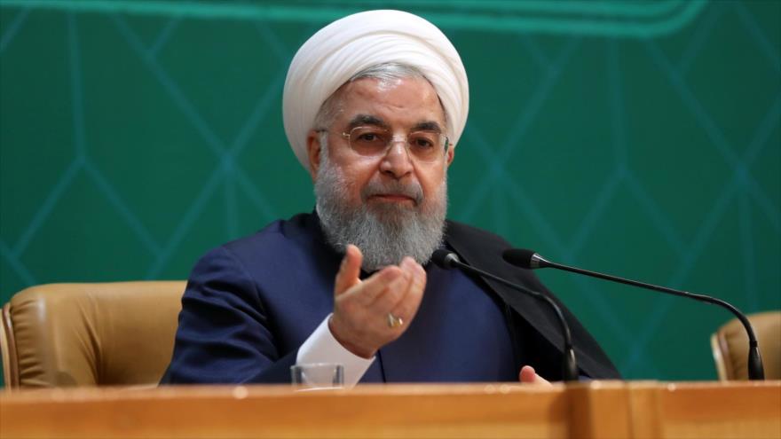Rohani: Nación iraní nunca cederá ante presiones de EEUU
