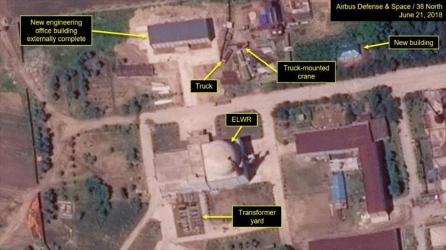 Imagen tomada por satélite de la central nuclear norcoreana de Yongbyon.