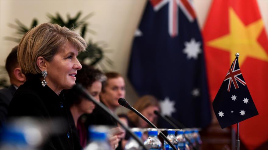 La ministra de Exteriores de Australia, Julie Bishop, habla en una reunión en Hanói, Vietnam, 28 de mayo de 2018.