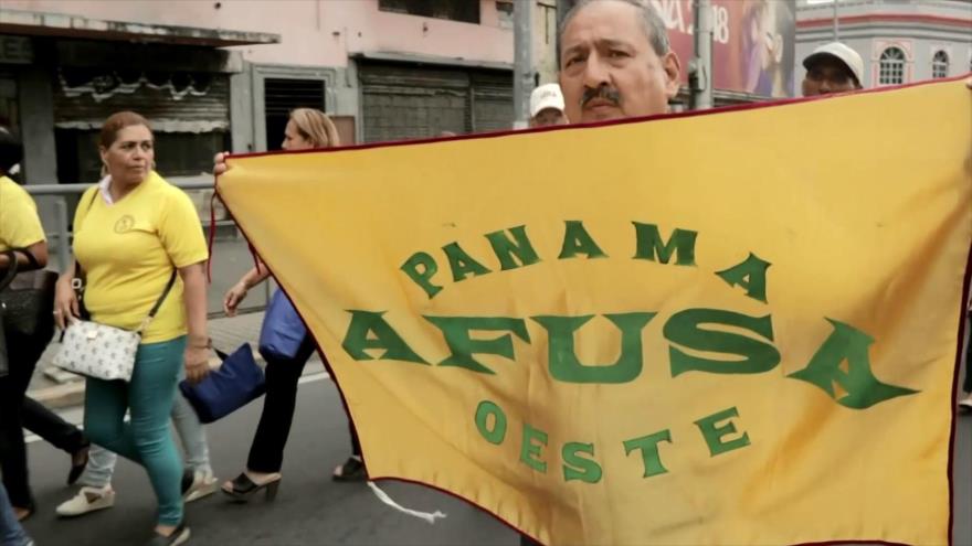 Trabajadores de la Salud marchan por reclamos laborales en Panamá