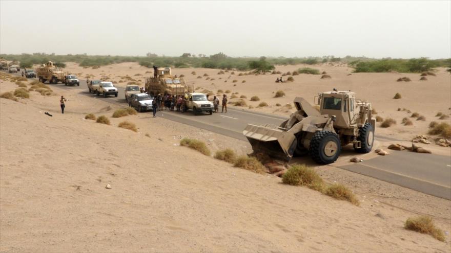 Las fuerzas apoyadas por Arabia Saudí desplegadas a las afueras de Al-Hudayda (oeste de Yemen), 13 de junio de 2018.