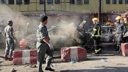 Un atentado suicida deja 10 muertos y 4 heridos en Afganistán