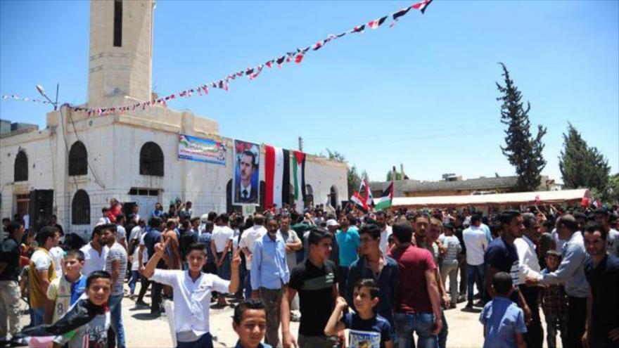 Vídeo: Civiles sirios celebran liberación de localidades de Daraa
