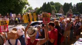 Británicos protestan contra la visita de Donald Trump