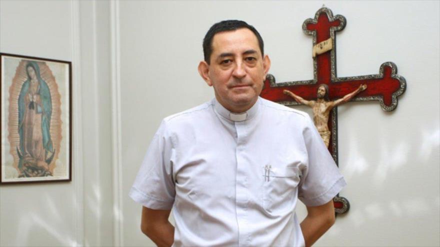 El cura Óscar Muñoz Toledo, acusado de abusar a siete menores.