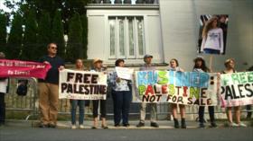 Activistas pro-palestinos protestan frente a la casa de Kushner