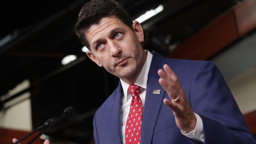 El presidente de la Cámara de Representantes del Congreso de EE.UU., Paul Ryan, ofrece una conferencia de prensa en Washington, 17 de julio de 2018.