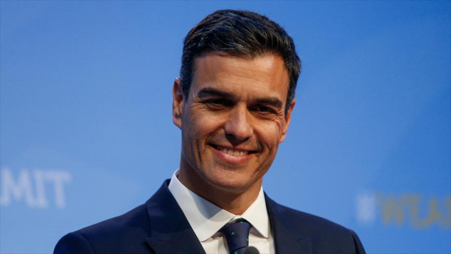 El presidente del Gobierno español, Pedro Sánchez, habla en una rueda de prensa en Bruselas (Bélgica), 12 de julio de 2018.