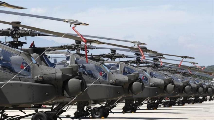 Taiwán despliega 15 Apache en medio de tensiones con China