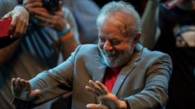 Lula reta a rivales a derrotarlo ‘de forma limpia’ en las urnas