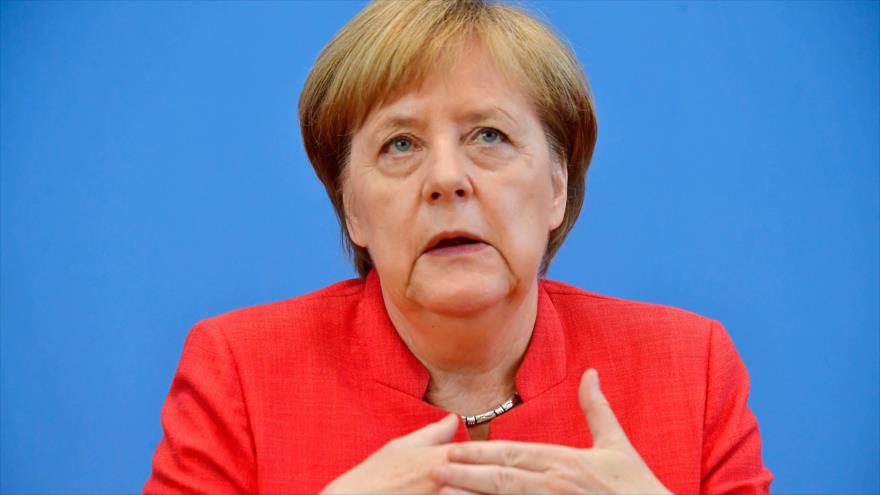 La canciller de Alemania, Angela Merkel, habla en una conferencia de prensa en Berlín (capital), 20 de julio de 2018. 