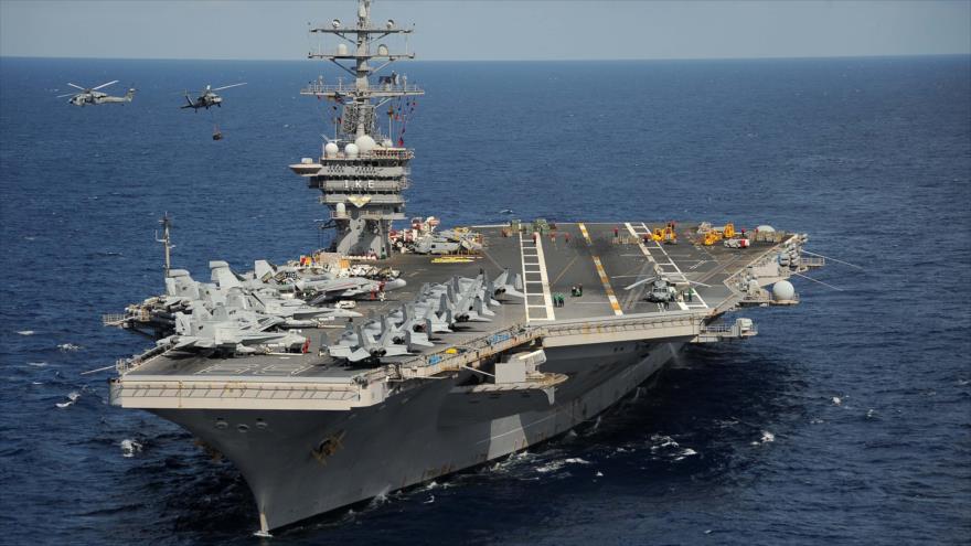 El portaviones de la clase Nimitz de la Marina de Estados Unidos.
