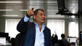 Correa: Moreno pactó en secreto con EEUU revocar asilo a Assange 