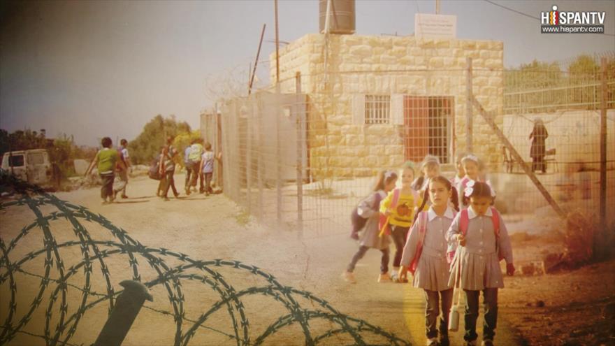 La Vida Bajo el Apartheid: Los estudiantes bajo la ocupación
