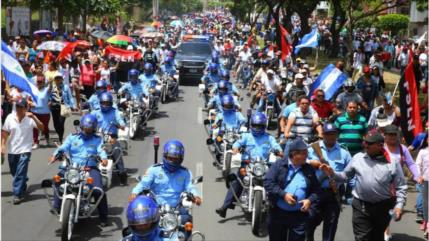 Miles de nicaragüenses piden justicia para víctimas de oposición 
