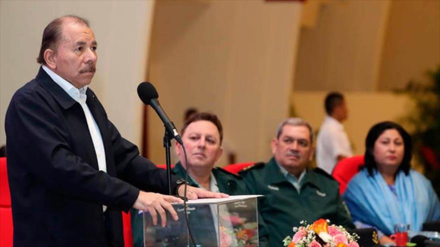 El presidente nicaragüense, Daniel Ortega, pronuncia un discurso en el acto del 39.º aniversario de la Fuerza Aérea de Nicaragua, 31 de julio de 2018.