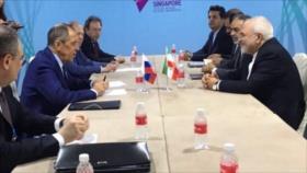 Zarif y Lavrov abordan el pacto nuclear iraní y la crisis siria