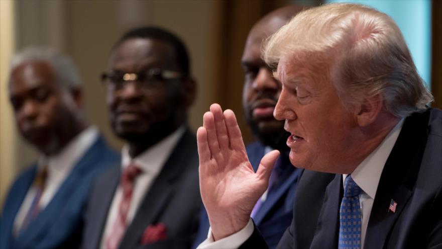 El presidente de EE.UU., Donald Trump, habla en una reunión en la Casa Blanca, Washington, 1 de agosto de 2018.