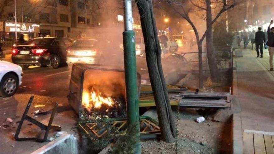 ِDaños a propiedades públicas en los disturbios realizados en enero de 2018 en Teherán (capital iraní).