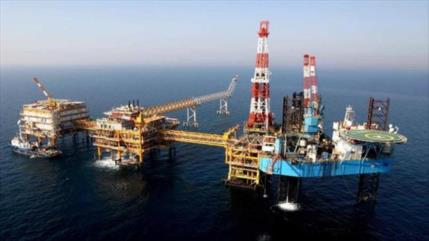 Petrolera china remplaza a Total en campo iraní Pars del Sur