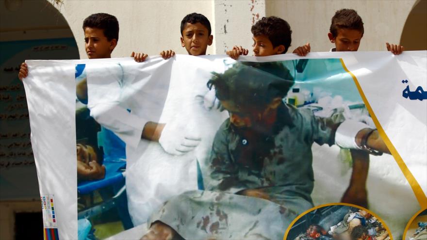 Los niños yemeníes se movilizan para condenar la matanza de escolares en Saada, 12 de agosto de 2018. (Fuente: AFP)