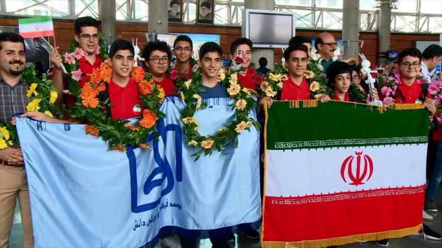 Irán consigue 16 medallas en competición robótica
