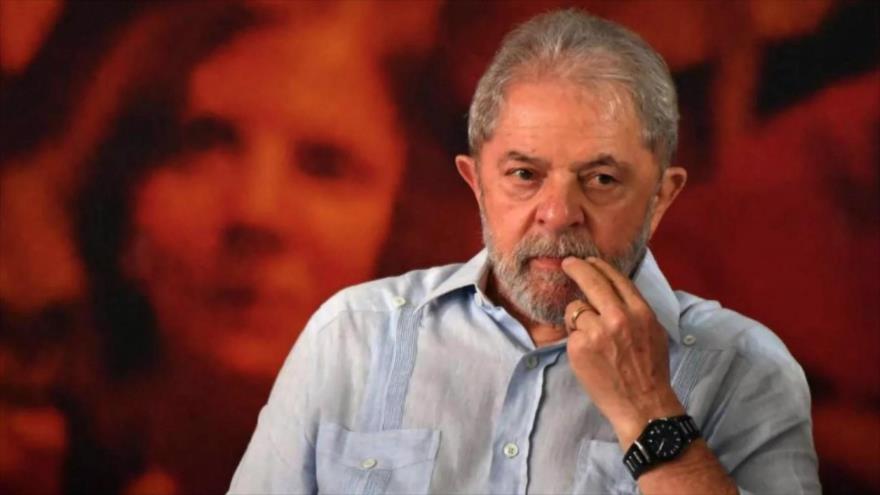 Fiscal general de Brasil impugna la candidatura de Lula