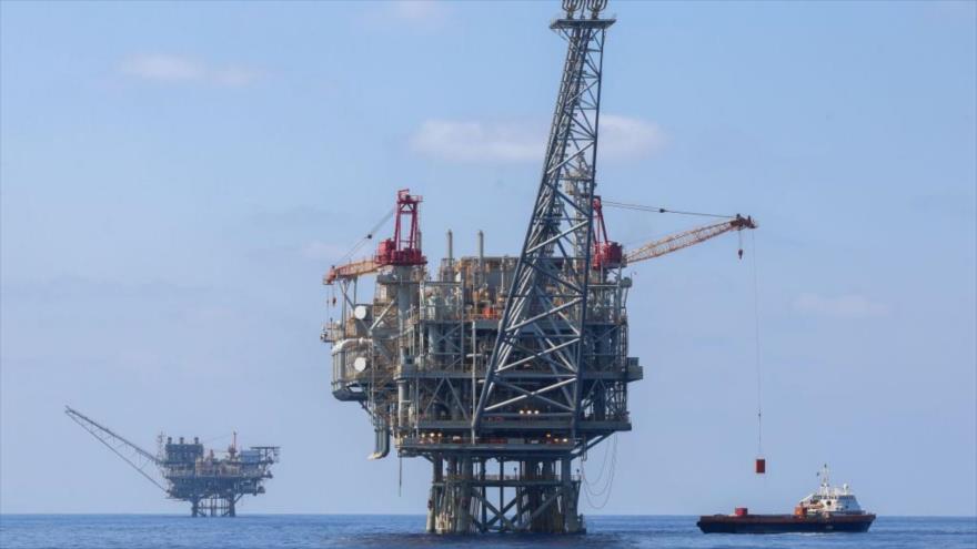 Una vista de la plataforma de procesamiento de gas natural israelí Yam Tethys.