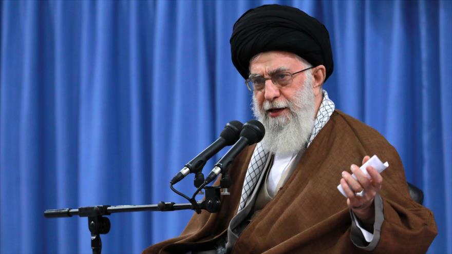 Líder iraní: Política de EEUU es generar guerra entre musulmanes