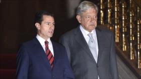 López Obrador promete revocar reforma educativa de Peña Nieto