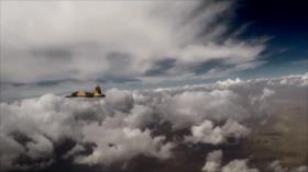 Irán presenta su primer avión de combate de fabricación nacional