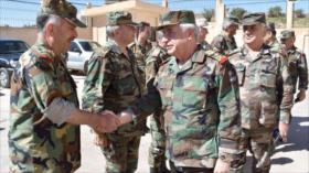 Ministro de Defensa visita zonas del sur por orden de Al-Asad