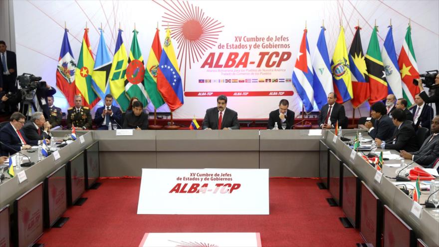 Ecuador se retira de la ALBA, alegando ‘frustración’ con Venezuela