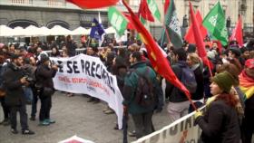 Estudiantes chilenos protestan contra proyecto laboral de Piñera