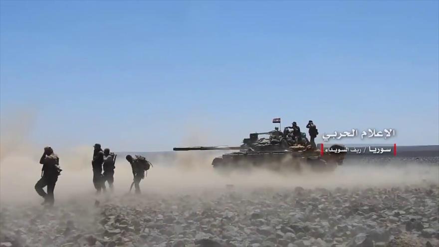 Las fuerzas del Ejército sirio durante una operación contra los terroristas de Daesh en la provincia sureña de Al-Sweida. 
