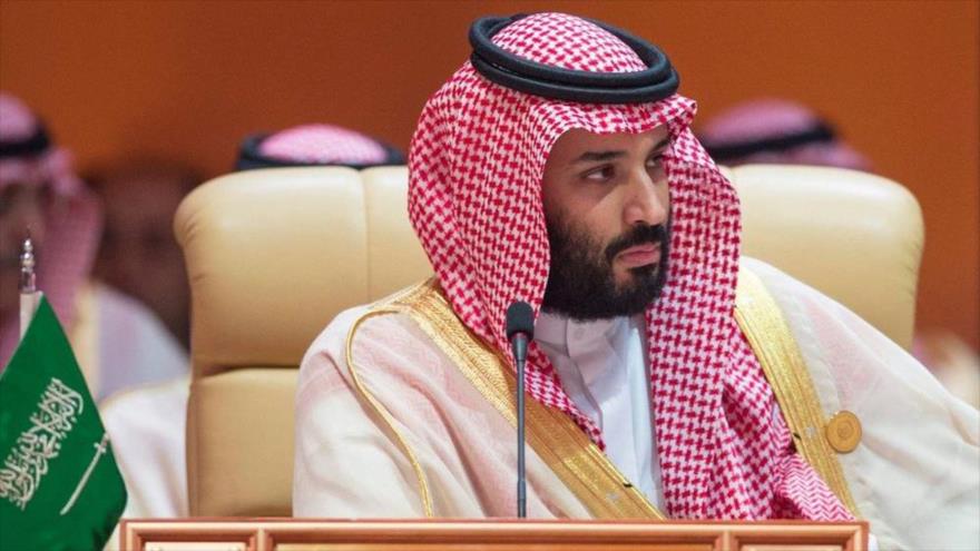 El príncipe heredero saudí, Muhamad bin Salman Al Saud, en la 29.ª Cumbre de la Liga Árabe en Dhahran, este de arabia Saudí, 15 de abril de 2018. (Foto: AFP)