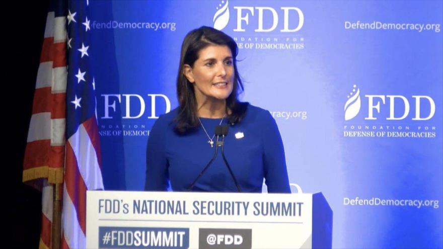 La embajadora de EE.UU. ante la ONU, Nikki Haley, en la cumbre de la Fundación para la Defensa de las Democracias en Washington, 28 de agosto de 2018. (Fuente: Twitter)