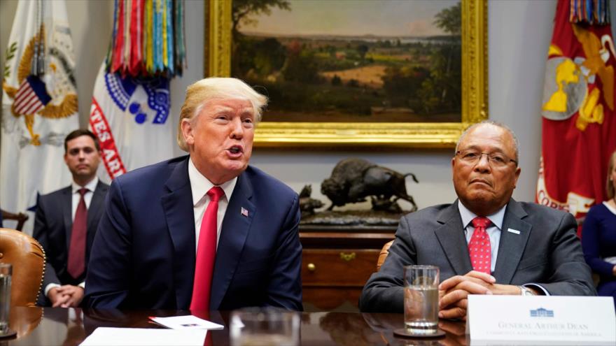 El presidente de EE.UU., Donald Trump, habla en la habitación Roosevelt de la Casa Blanca, Washington, 29 de agosto de 2018. (Foto: AFP)