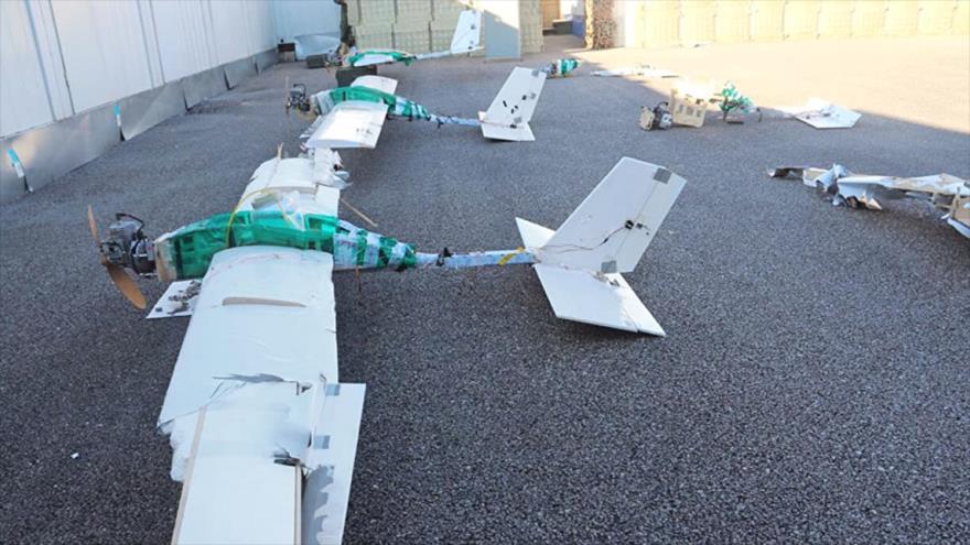 Imagen publicada el 10 de enero de 2018 por la Defensa rusa muestra varios drones de los grupos terroristas que atacaron las bases rusas en Siria.