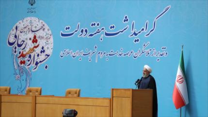 Rohani: Irán no puede confiar en doble enfoque de EEUU