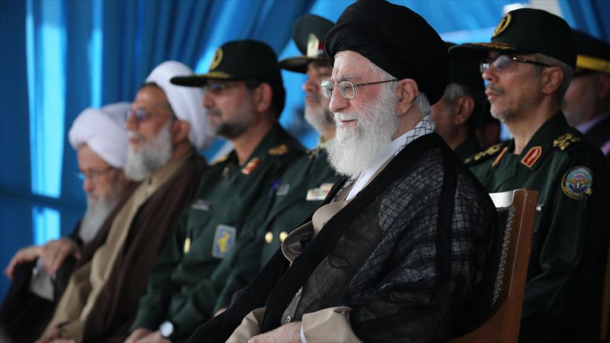 Líder de Irán señala inquietud de EEUU por un poder islámico | HISPANTV