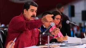 Maduro tilda de ‘estúpida’ campaña injerencista de EEUU