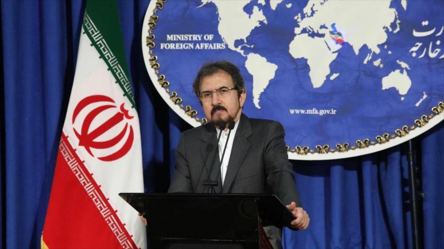 El portavoz de la Cancillería iraní, Bahram Qasemi, participa en una rueda de prensa en Teherán, la capital persa. (Foto:IRNA)