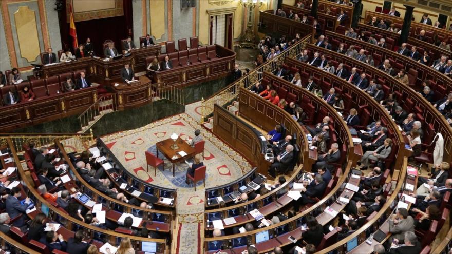 Congreso español da luz verde a exhumación de Franco 