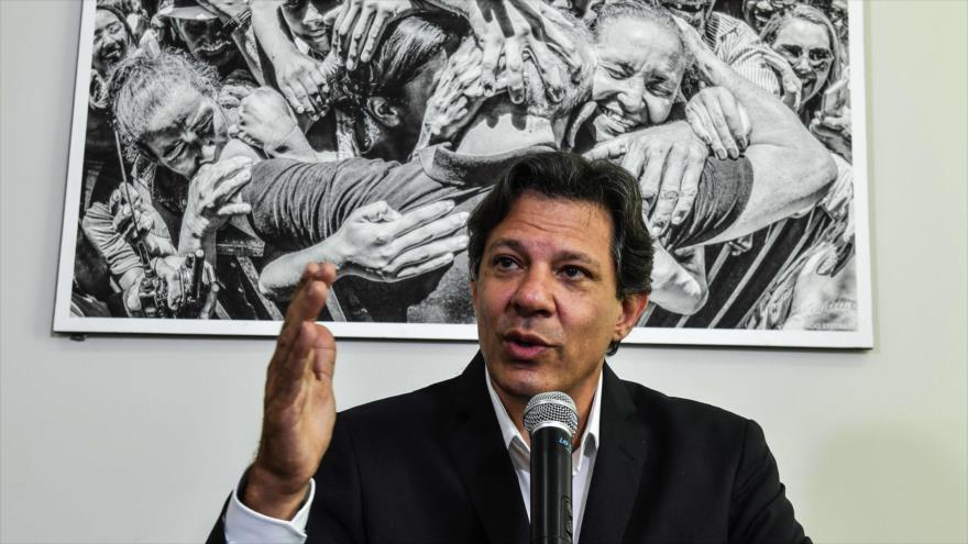 Haddad lidera encuestas con 22% de intención de votos en Brasil